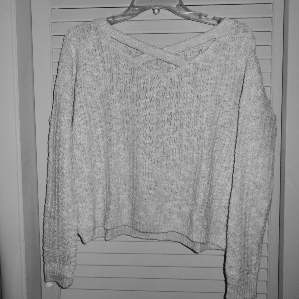 White knit oversized sweater